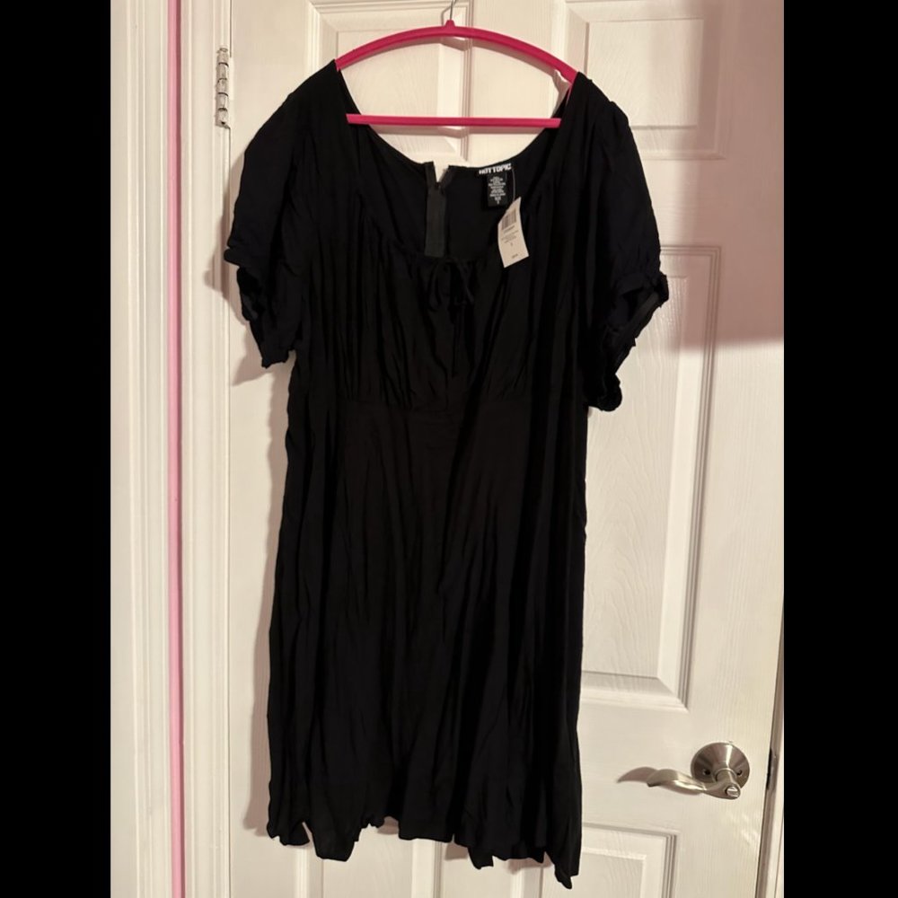 HOT TOPIC NWT Black Empire Skater Dress sz 3 22-24 plus size